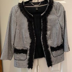 Black and white jacket lightweight lined